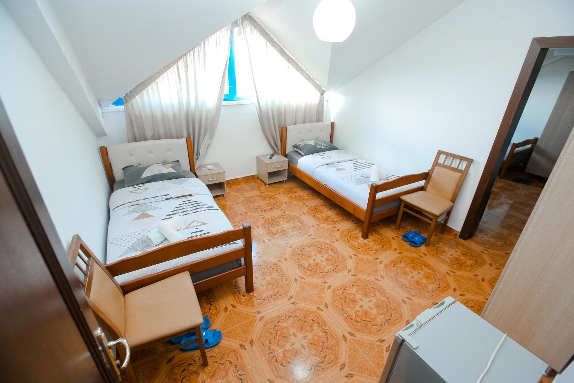 Hotel Ambasador Bahçallëk المظهر الخارجي الصورة