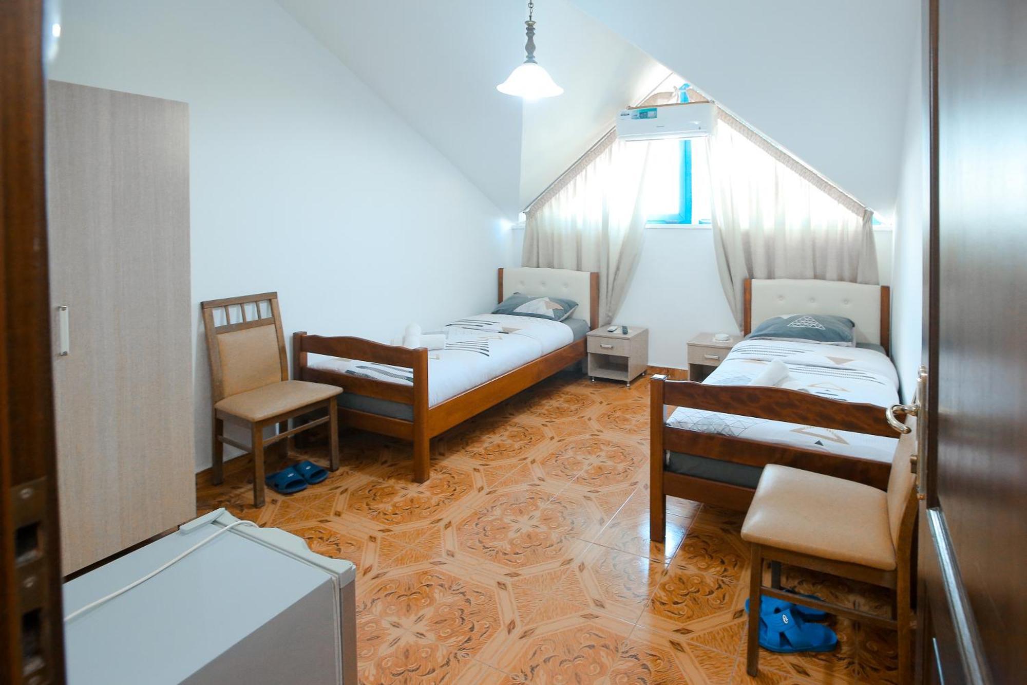 Hotel Ambasador Bahçallëk المظهر الخارجي الصورة
