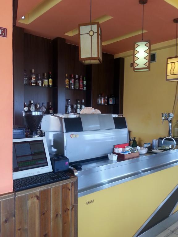 Hotel Ambasador Bahçallëk المظهر الخارجي الصورة